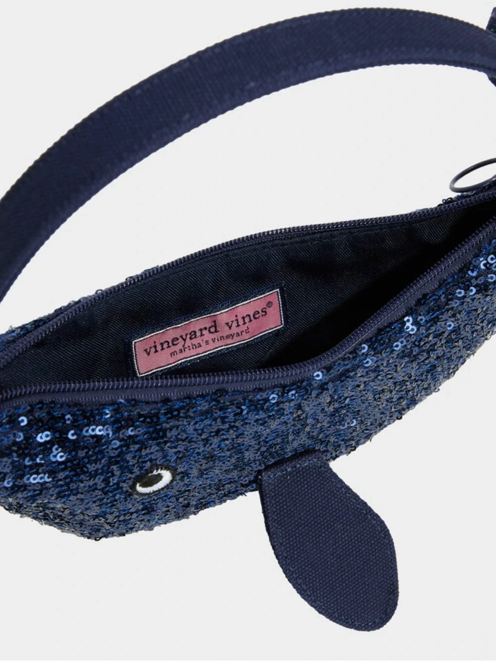 Vineyard Vines adorable vineyard